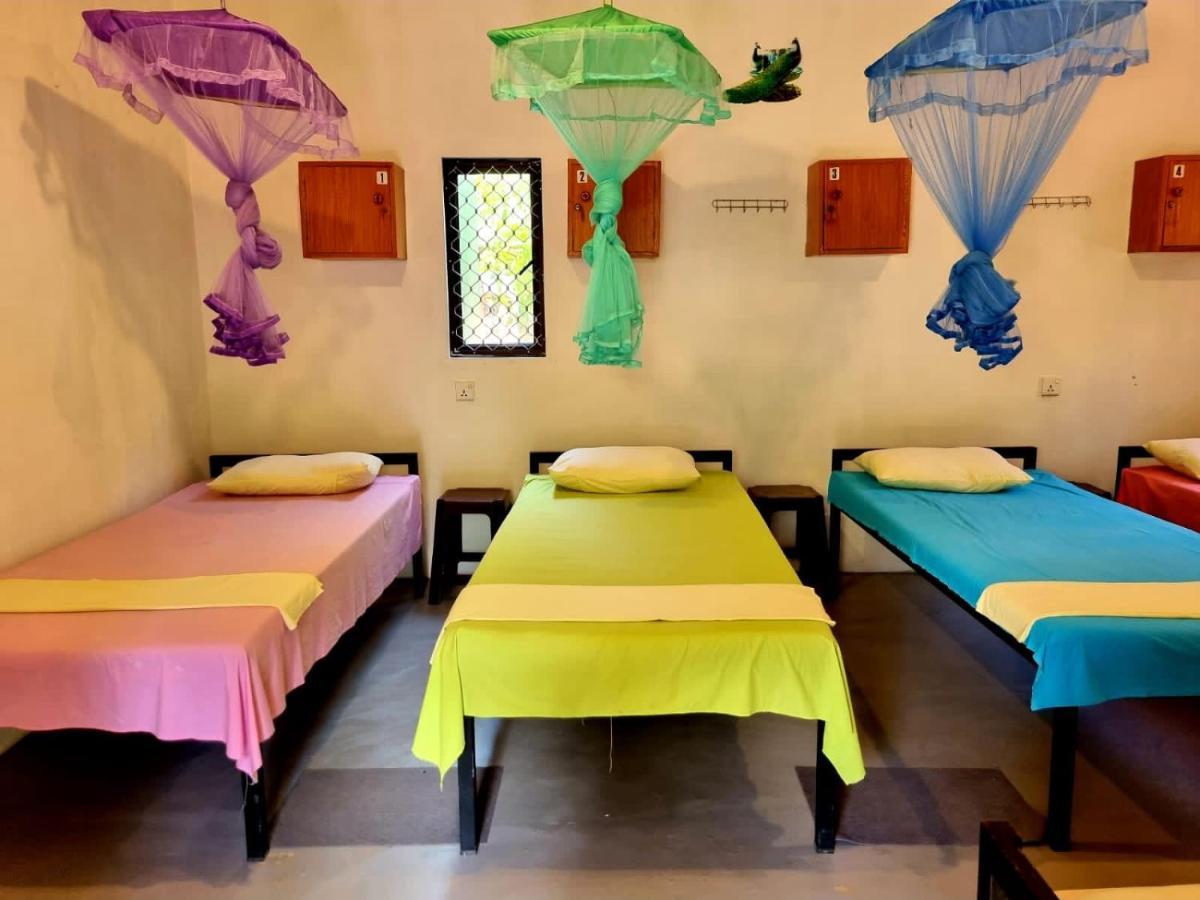 Helena Hostel 迪克韦勒 外观 照片